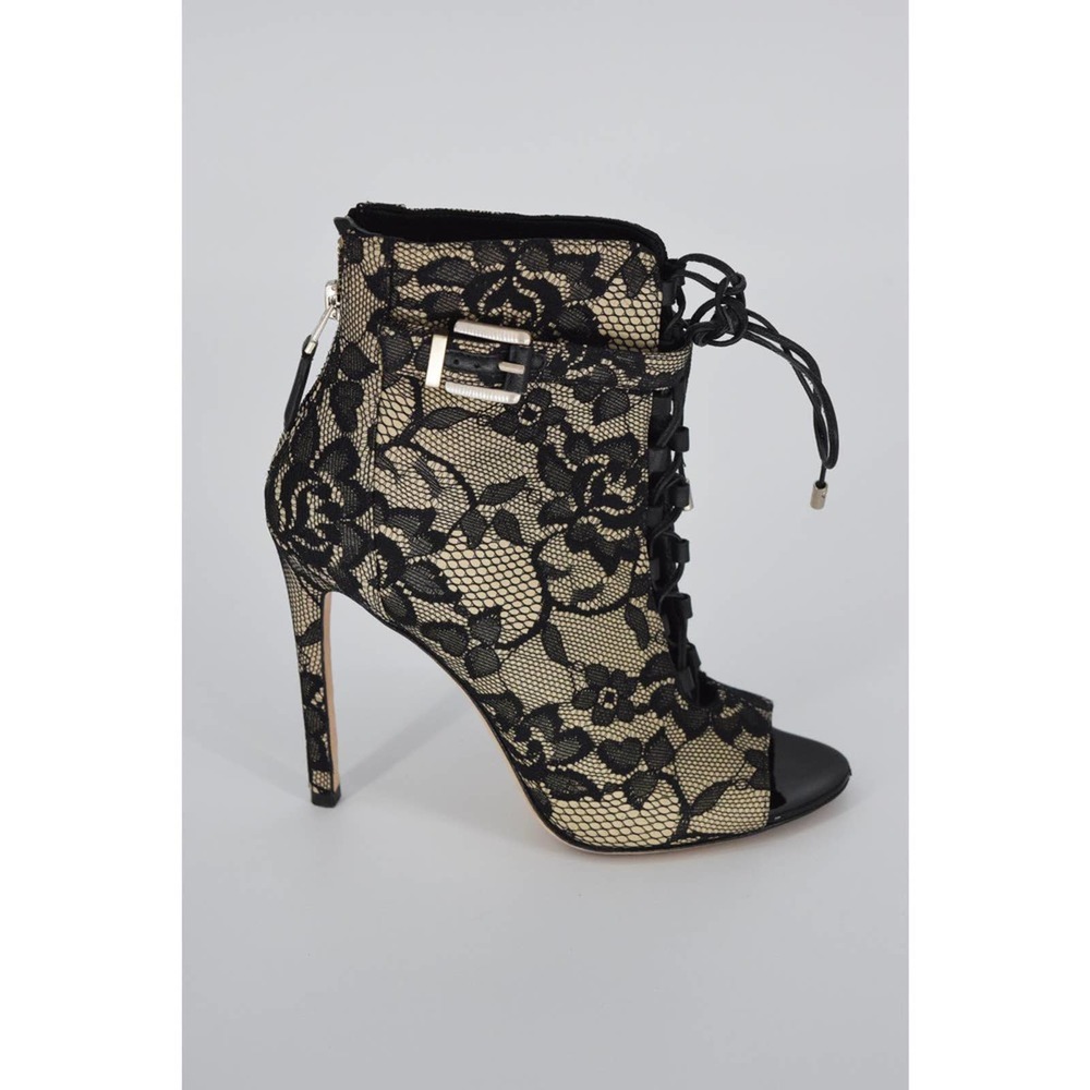 Brian Atwood Lindford Black Floral Lace Peep Toe Heeled Booties Size 8 Women's